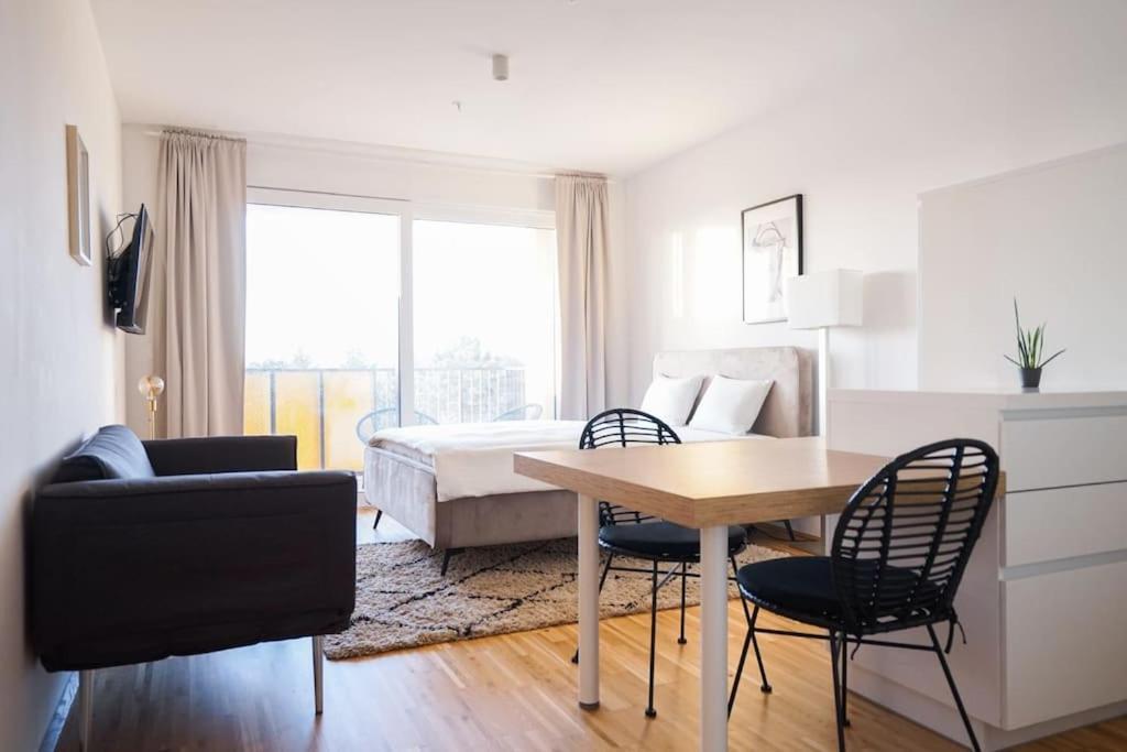 Fine Studio With Terrace - 15 Min To Center Wien Exterior foto